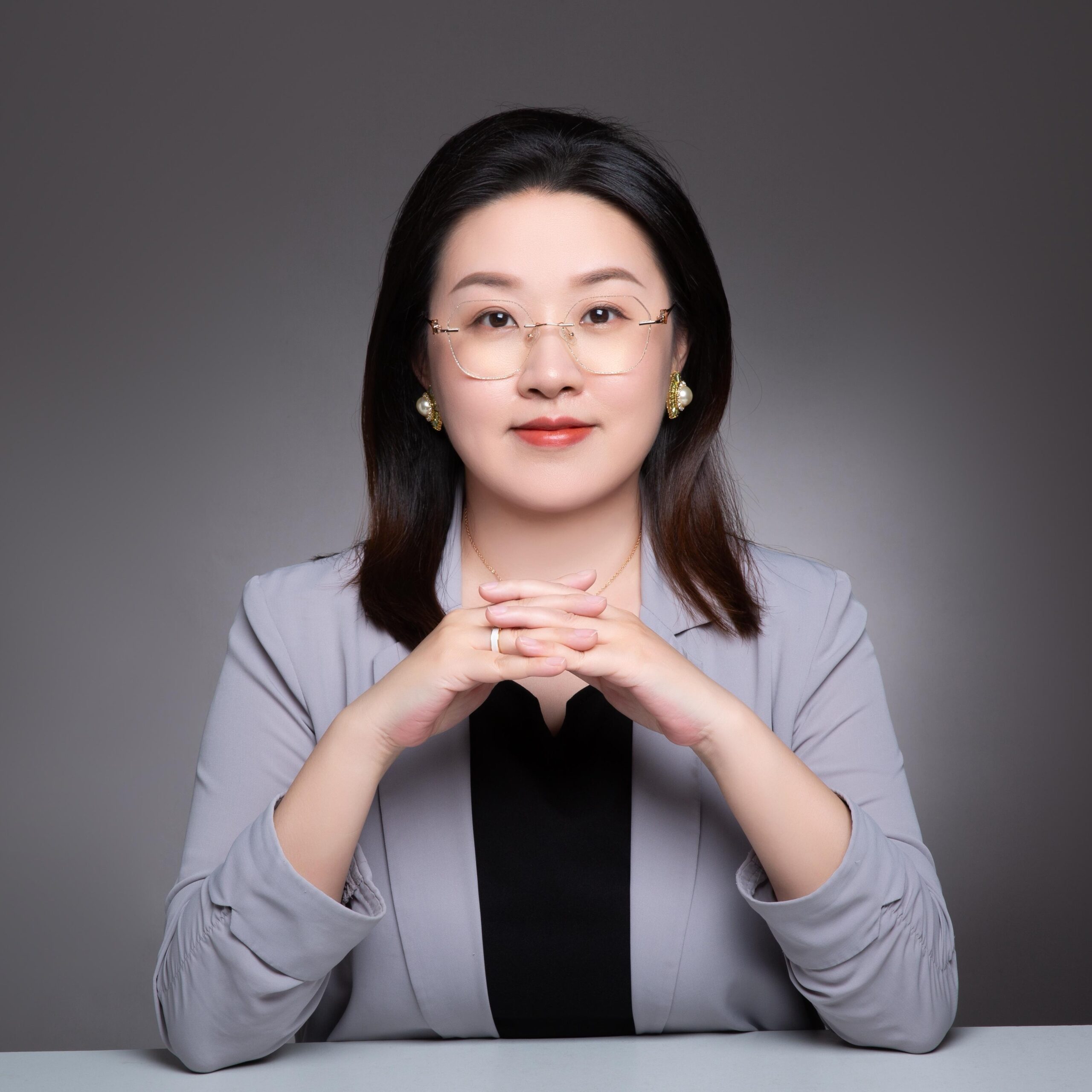 Stella 全球资产身份规划专家